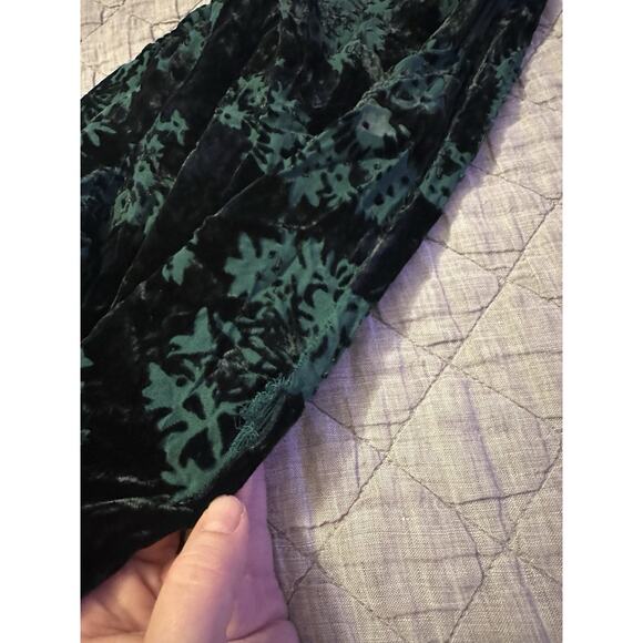 Zara Women Silk Blend Velvet Burnout Pants Green Floral Boho Y2K Whimsigoth Luxe - Picture 10 of 11